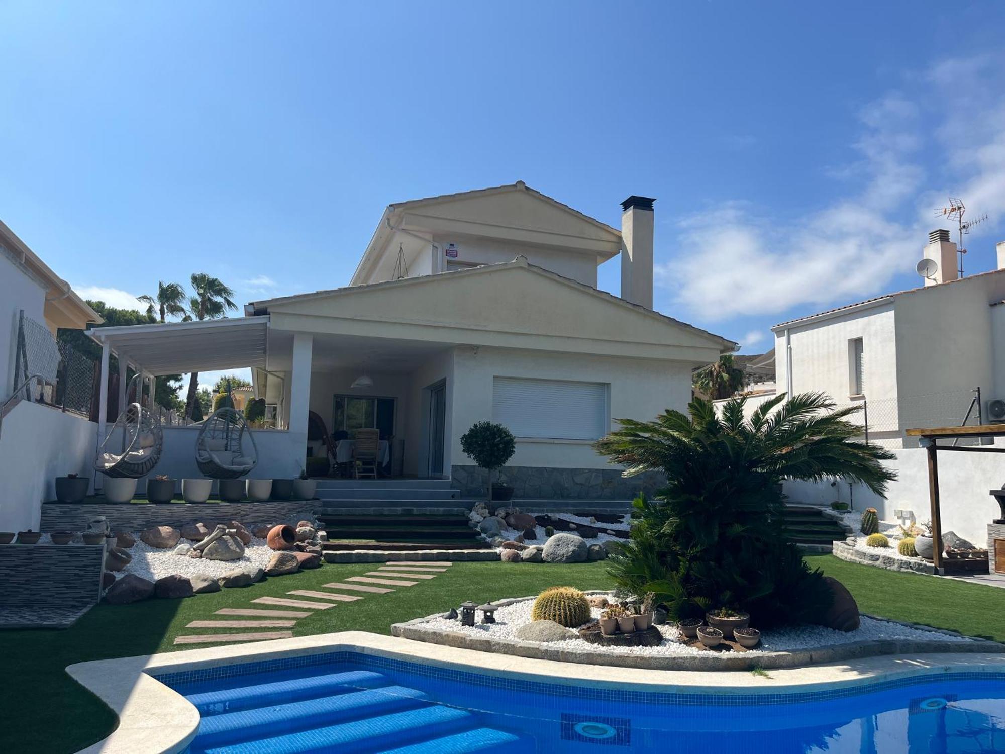 Big House With Swimming Pool Holiday home Segur de Calafell